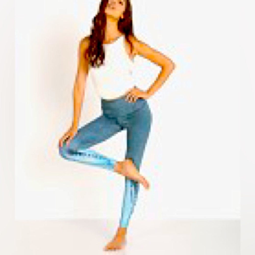 Onzie
Tie Dye Midi